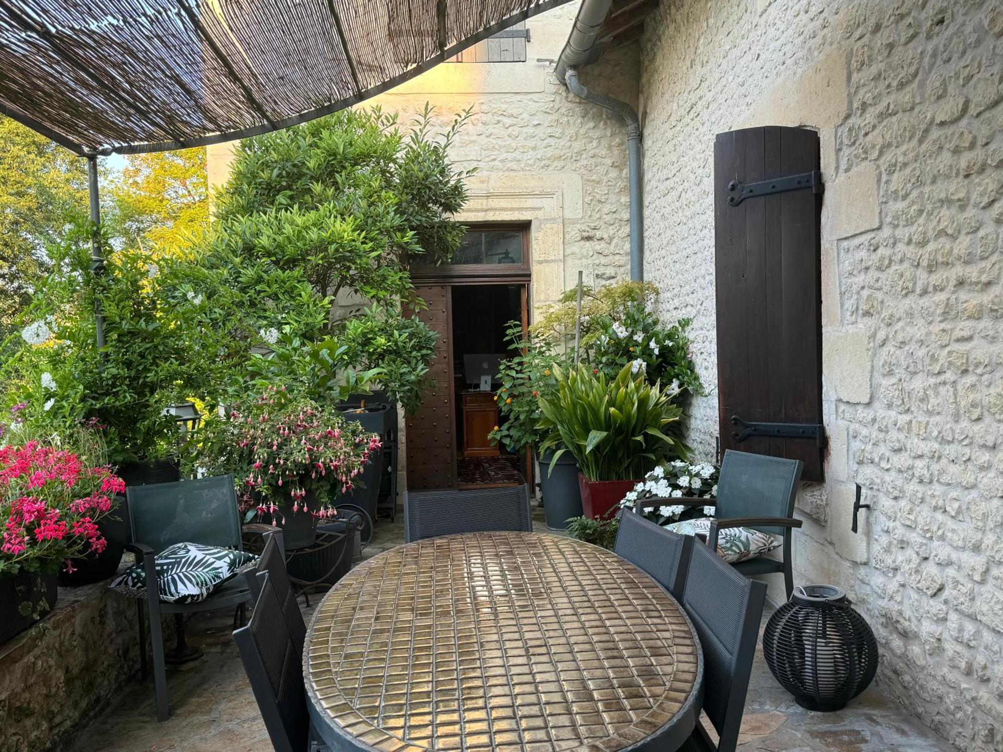 Moulin Rouhaud Hotel Montboyer Exterior photo
